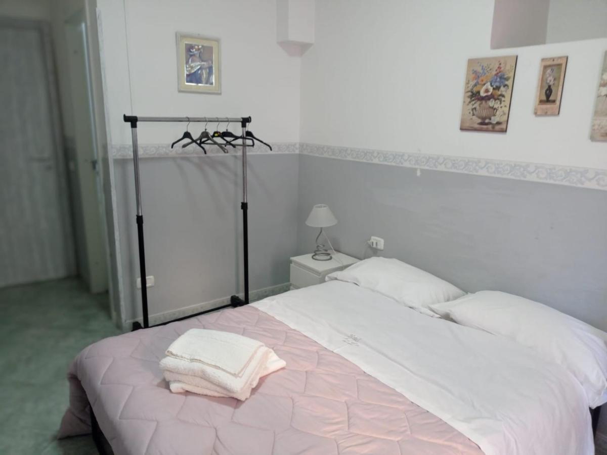 Del Conte Naples